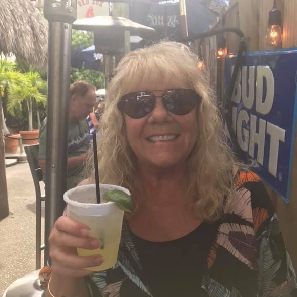 Meet your Posher, Susan - Picture 1 of 1